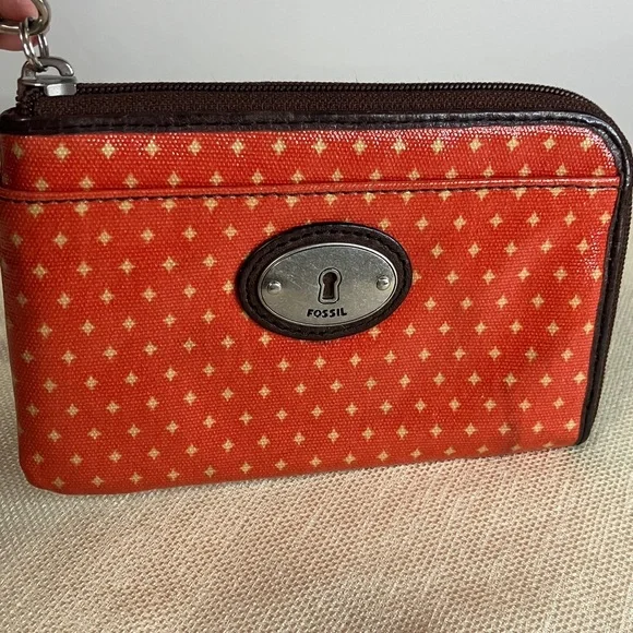 💐 Fossil Corner Zip Key-per Wristlet Wallet Tangerine/Brown - Picture 3 of 9